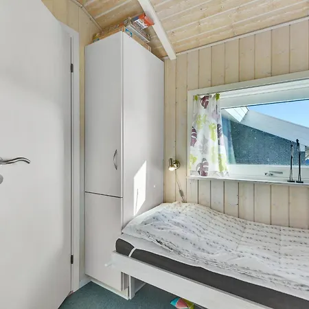 Vakantiehuis Beautiful Home In Nordborg With Wifi Nordborg