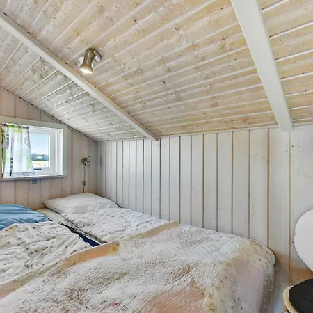 Amazing In With 3 Bedrooms, Sauna & Wifi Prázdninový dům Nordborg