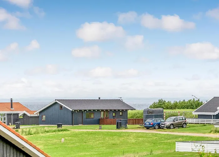 Amazing In With 3 Bedrooms, Sauna & Wifi *