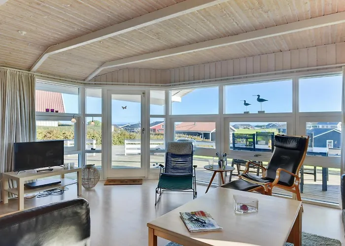 Amazing In With 3 Bedrooms, Sauna & Wifi